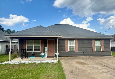 765 Mill Pond Drive, Phenix City, Alabama 36870, USA