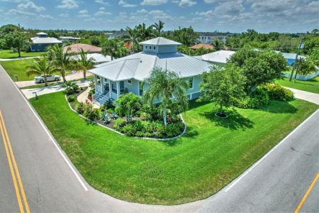 329 W Grace Street, Punta Gorda, Florida 33950, USA