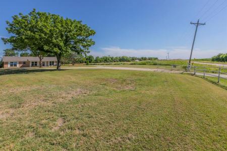 1348 Fm 434, Chilton, Texas 76632