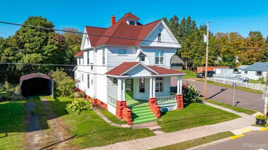 708 Calumet St, Lake Linden, Michigan 49945, Estados Unidos