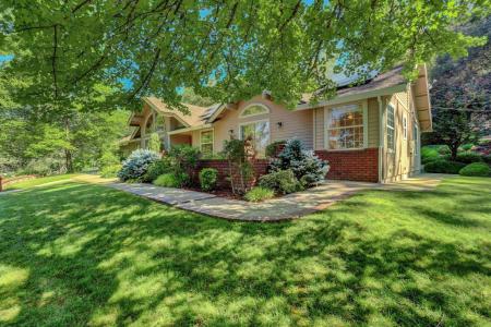 16949 Round Valley Circle, Grass Valley, California 95949