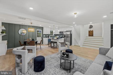 8002 Prince Georges Dr, Fort Washington, 马里兰州 20744, 美国