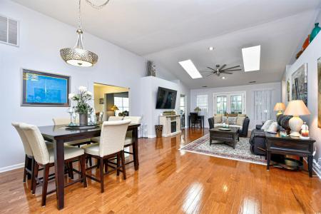 3105 Robyn Ct., Little River, South Carolina 29566, Stati Uniti
