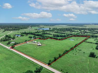3266 Farm Road 1159, Clarksville, Teksas 75426, USA
