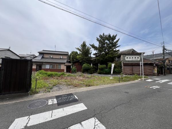 御陵血洗町28-8, 京都市山科区, 京都县 607-8428, 日本