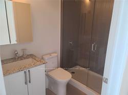 9608 YONGE STREET, Richmond Hill, Ontario L4C 1V6, CANADÁ