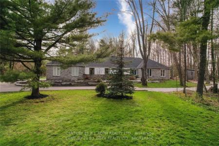 3274 LIAH LANE, Innisfil, Ontario L9S 2B4, Canada