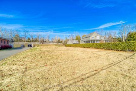 756 KING STREET W, Cobourg, Ontario K9A 2P2, Canada