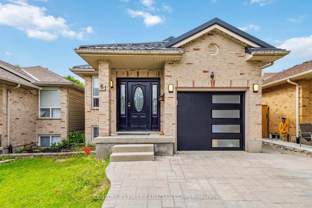 61 TANNER DRIVE, London East, Ontario N5W 6B6, Canadá