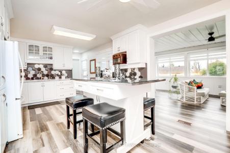233 MARKET STREET, Trent Hills, Ontario K0L 1L0, Canadá