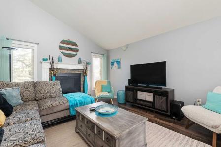 2714 56 AVENUE, Lloydminster, Alberta T9V 2C1, Canada
