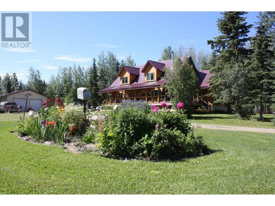 13711 283 ROAD, Fort St. John, Colúmbia Britânica V1J 8L7, CANADÁ