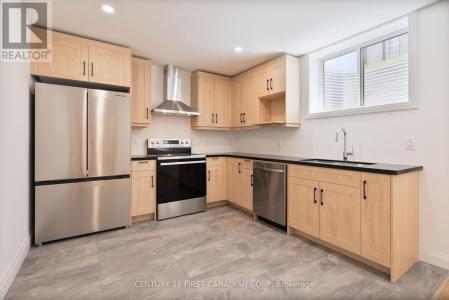 1901 EVANS BOULEVARD, London South (south U), Ontario N6M 0K2, Canadá