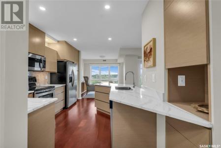 1308 902 SPADINA CRESCENT E, Saskatoon, Saskatchewan S7K 0G8, Canada