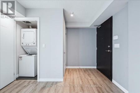 2150 LAWRENCE AVENUE EAST, Toronto (wexford-maryvale), Ontario M1R 3A7, Canada