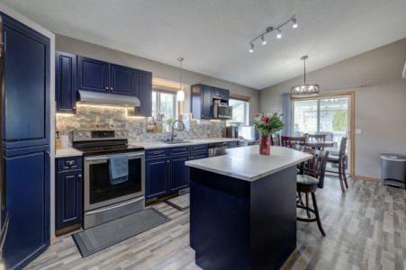 48 WILLOW POINT, Drumheller, 阿爾伯塔 T0J 0Y5, 加拿大