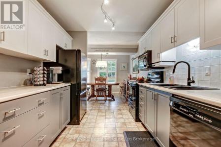 395 SPRINGBANK AVENUE NORTH, Woodstock (woodstock - North), オンタリオ N4T 1L1, カナダ