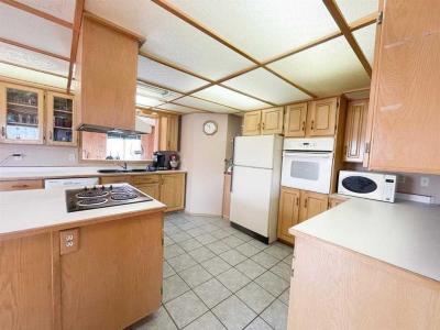 1033 5 AVENUE, Wainwright, Alberta T9W 1L9, Canada