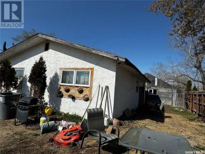 118 WARWICK STREET, Neville, Saskatchewan S0N 1T0, Canadá