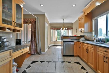 21008 BARKER AVENUE, Maple Ridge, Colombie-Britannique V2X 8R6, Canada