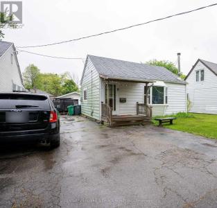 19 SUNSET BOULEVARD, Brampton (brampton West), Ontario L1X 1W7, Canada