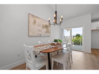 45314 WELLS ROAD, Chilliwack, 不列颠哥伦比亚省 V2R 1H2, 加拿大