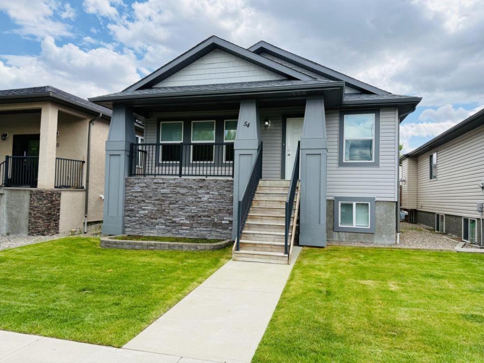 54 SUNRIDGE BOULEVARD W, Lethbridge, 앨버타주 T1J 0T4, 캐나다