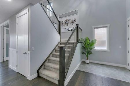 7 WATERFORD HEIGHTS, Chestermere, Alberta T1X 2M7, Canada