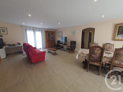 Pazy, Bourgogne 58800, France