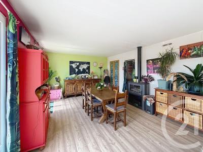 Montfermeil, Île-de-France 93370, アキタン