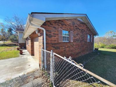 619 W Greenhill Rd, Ashland, Kentucky 41102, USA