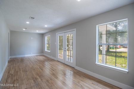 635 Oakleigh Avenue, Gulfport, Mississippi 39507, USA