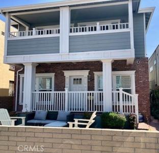 122 Roycroft Avenue #A, Long Beach, 加利福尼亚州 90803, 美国