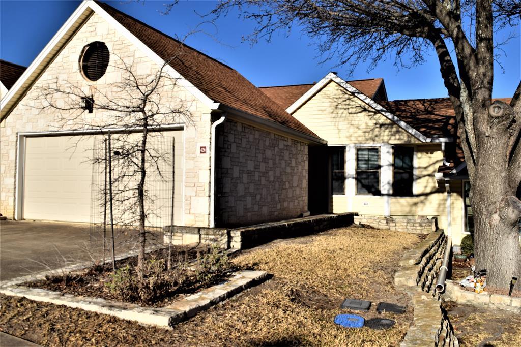426 Fitch, Kerrville, Teksas 78028, USA