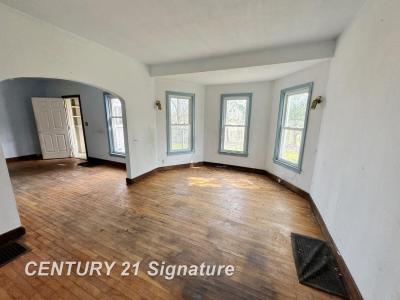 5207 S Whiteville, Mount Pleasant, Michigan 48858, USA