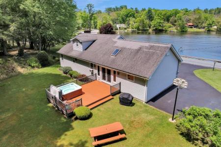 229 Eldred Yulan Road, Yulan, New York 12792, Amerika Birleşik Devletleri