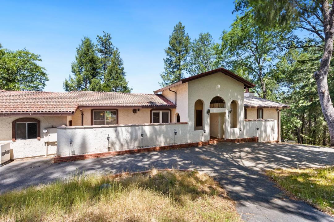 655 Secret Town Lane, Colfax, Californie 95713, États-Unis