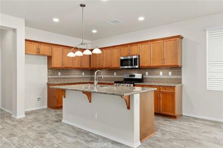 1536 Williamson, Beaumont, California 92223, USA