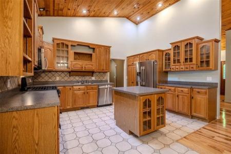 10925 Highway 63, Licking, Missouri 65542, USA