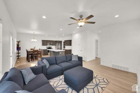 7208 N SILVER SPRING WAY, Eagle Mountain, Utah 84005, États-Unis