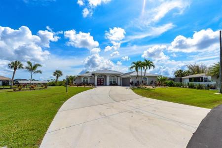 4216 Bur St, Port Charlotte, Florida 33948