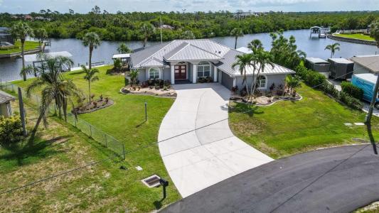 4216 Bur St, Port Charlotte, Florida 33948