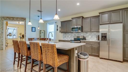 2541 SW 32nd Lane, Cape Coral, Florida 33914