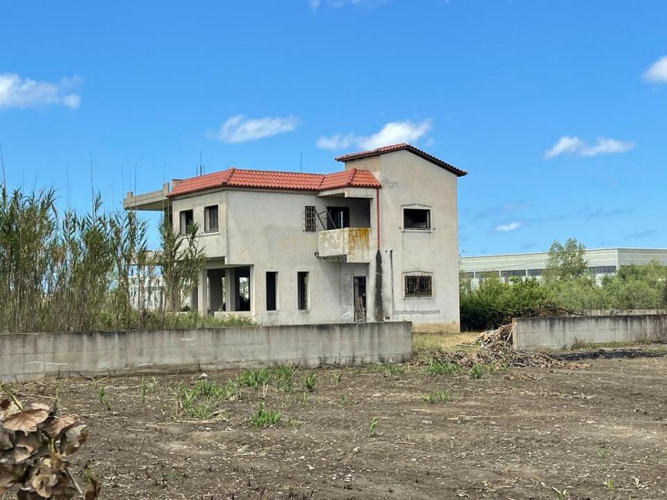 Novosel, Vlorë, Albania