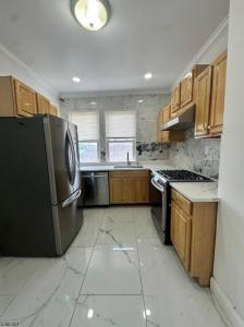 24 Maple St, Little Falls Twp., New Jersey 07424