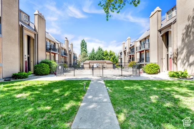 5323 S 560 E D, Murray, Utah 84107, États-Unis