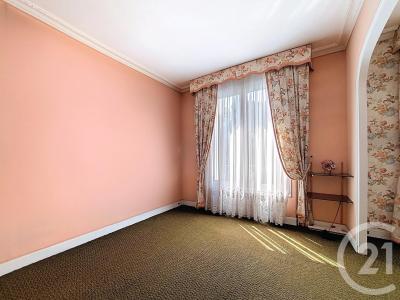 Colombes, Île-de-France 92700, France