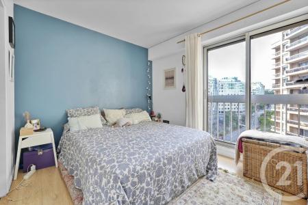 Courbevoie, Île-de-France 92400, アキタン