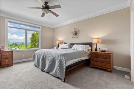 3532 MCKINLEY DRIVE, Abbotsford, British Columbia V2S 8M6, Canada