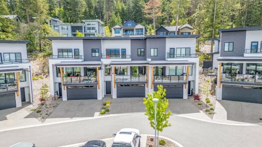 269 DIAMOND WAY, Vernon, Colombie-Britannique V1H 0A2, Canada